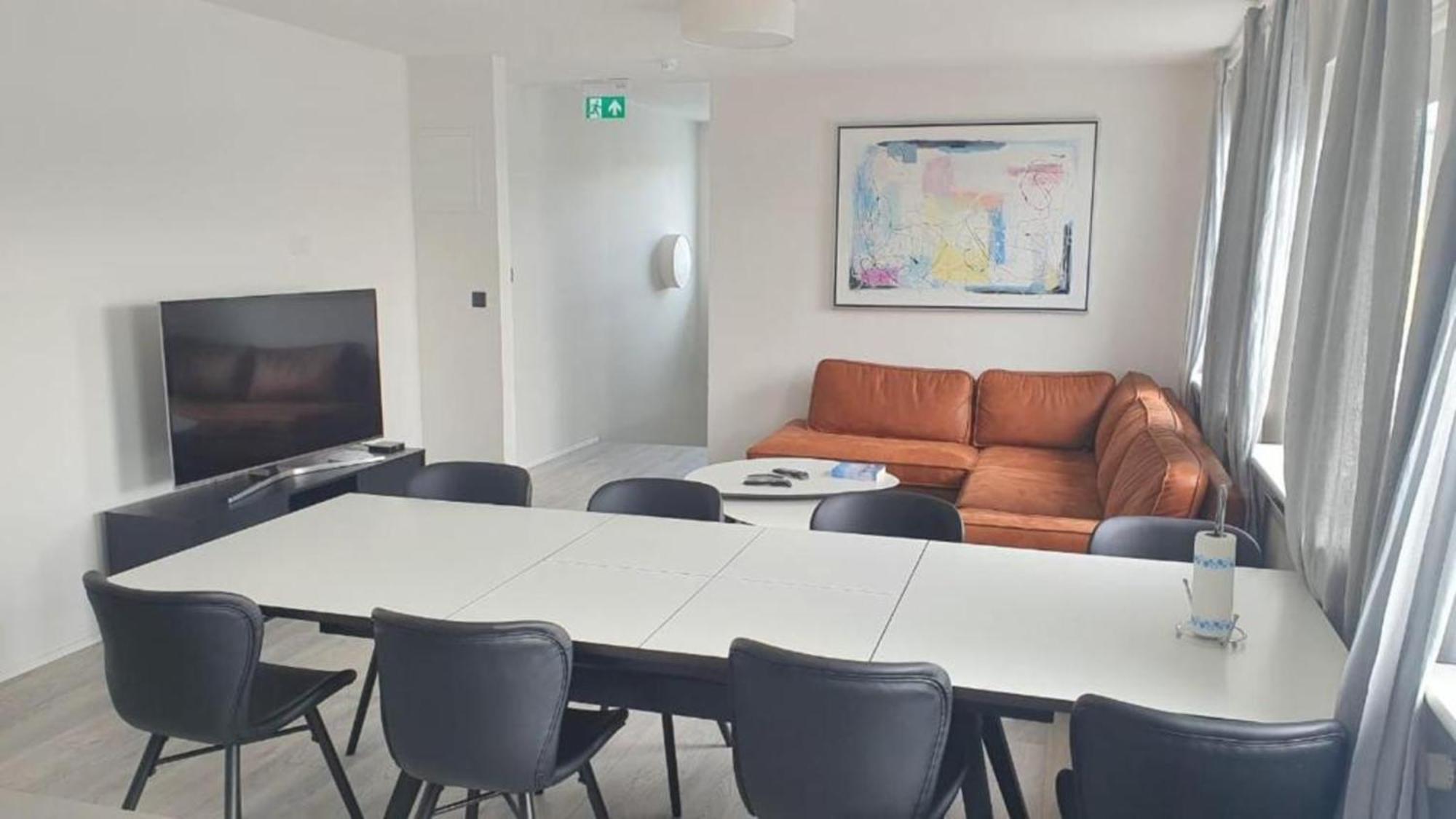 Post-Plaza Guesthouse Húsavík Dış mekan fotoğraf