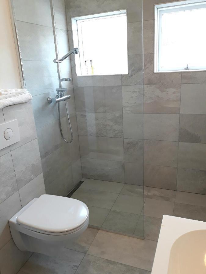 Post-Plaza Guesthouse Húsavík Dış mekan fotoğraf